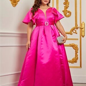 Vibrant Fuchsia Maxi Dress with Belted Waist 5X but fits 3X